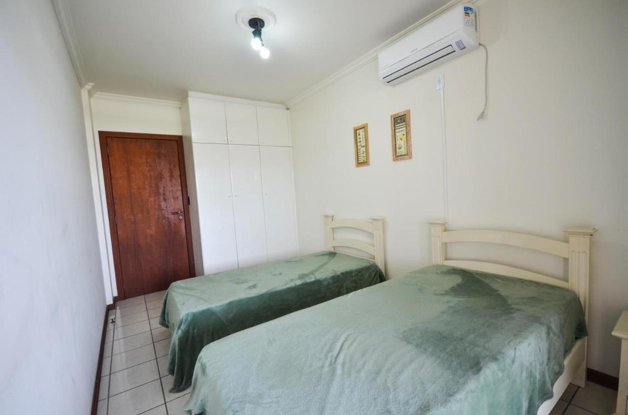 1038 - Apartamento Com Vista Para O Mar Bombinhas Buitenkant foto