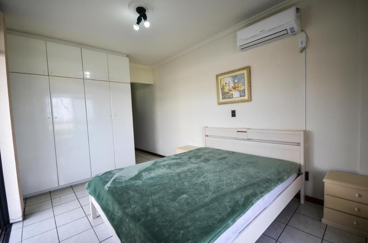 1038 - Apartamento Com Vista Para O Mar Bombinhas Buitenkant foto